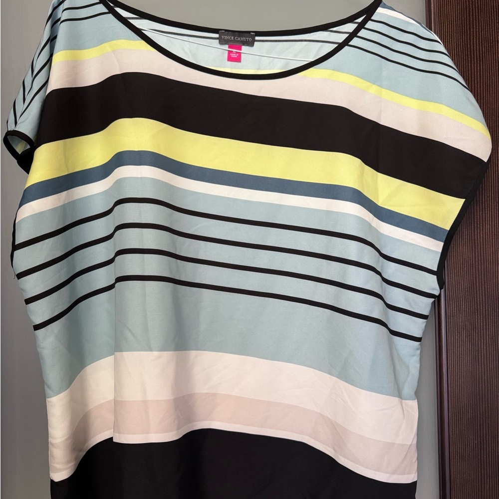 Comfortable and stylish Women’s blouse XL